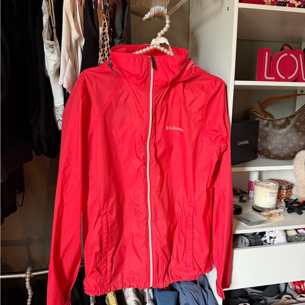 Columbia Women's Bright Red Packable Hooded Windbreaker